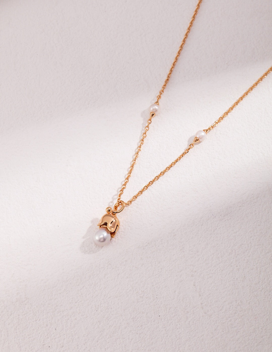 Lily Of The Valley Style Pearl Necklace