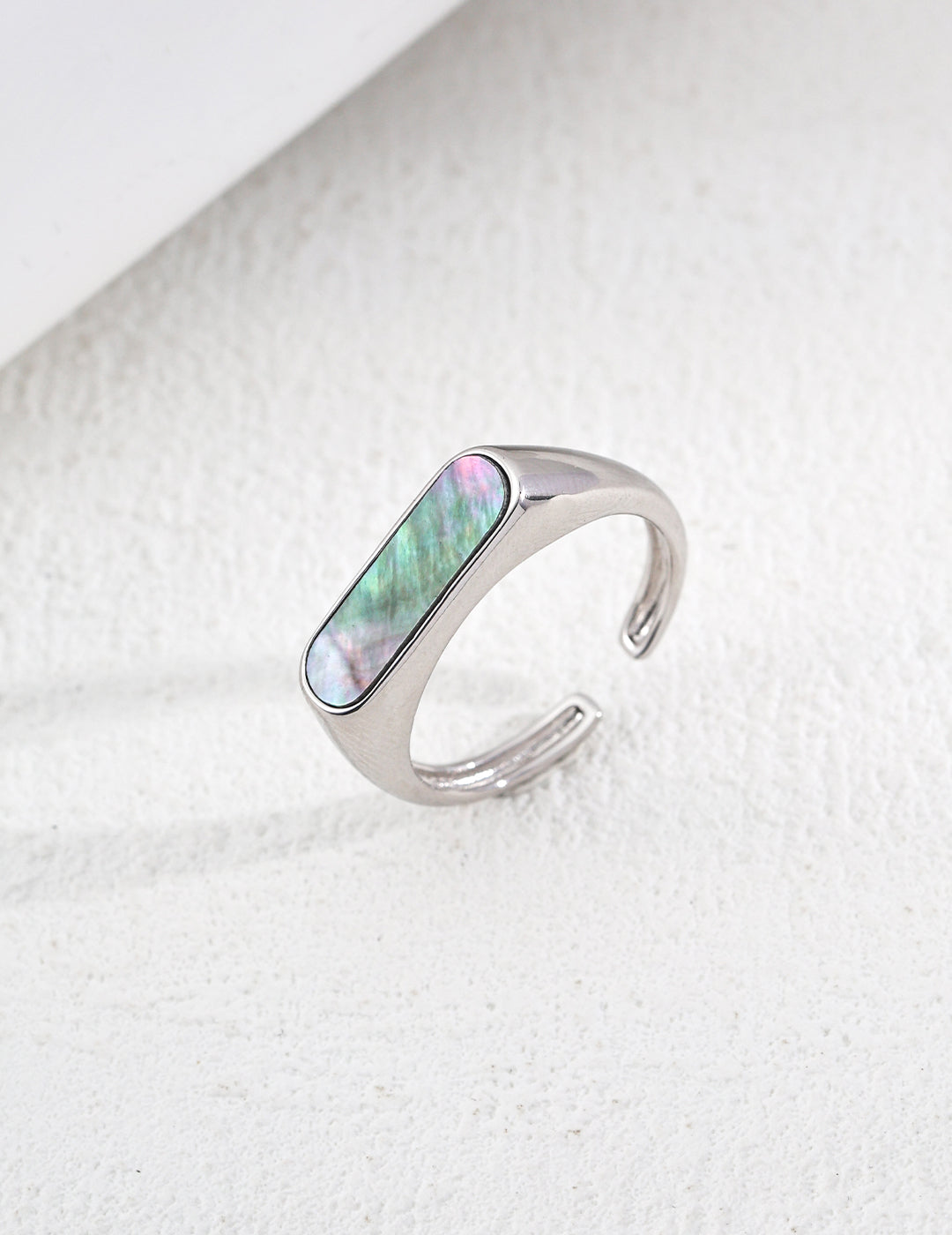 Minimalist Black Shell Open Ring