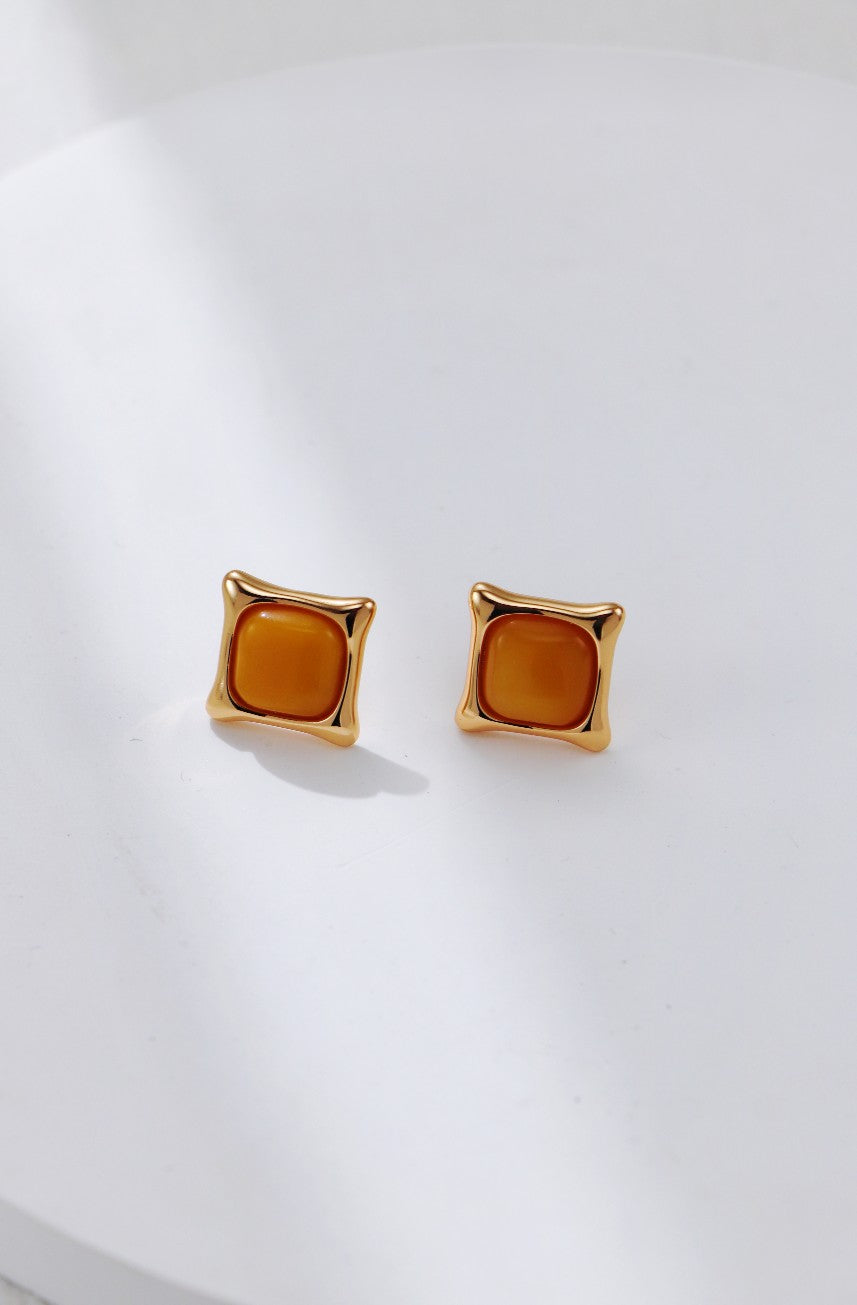 Vintage Gold Amber Honeycomb Stud