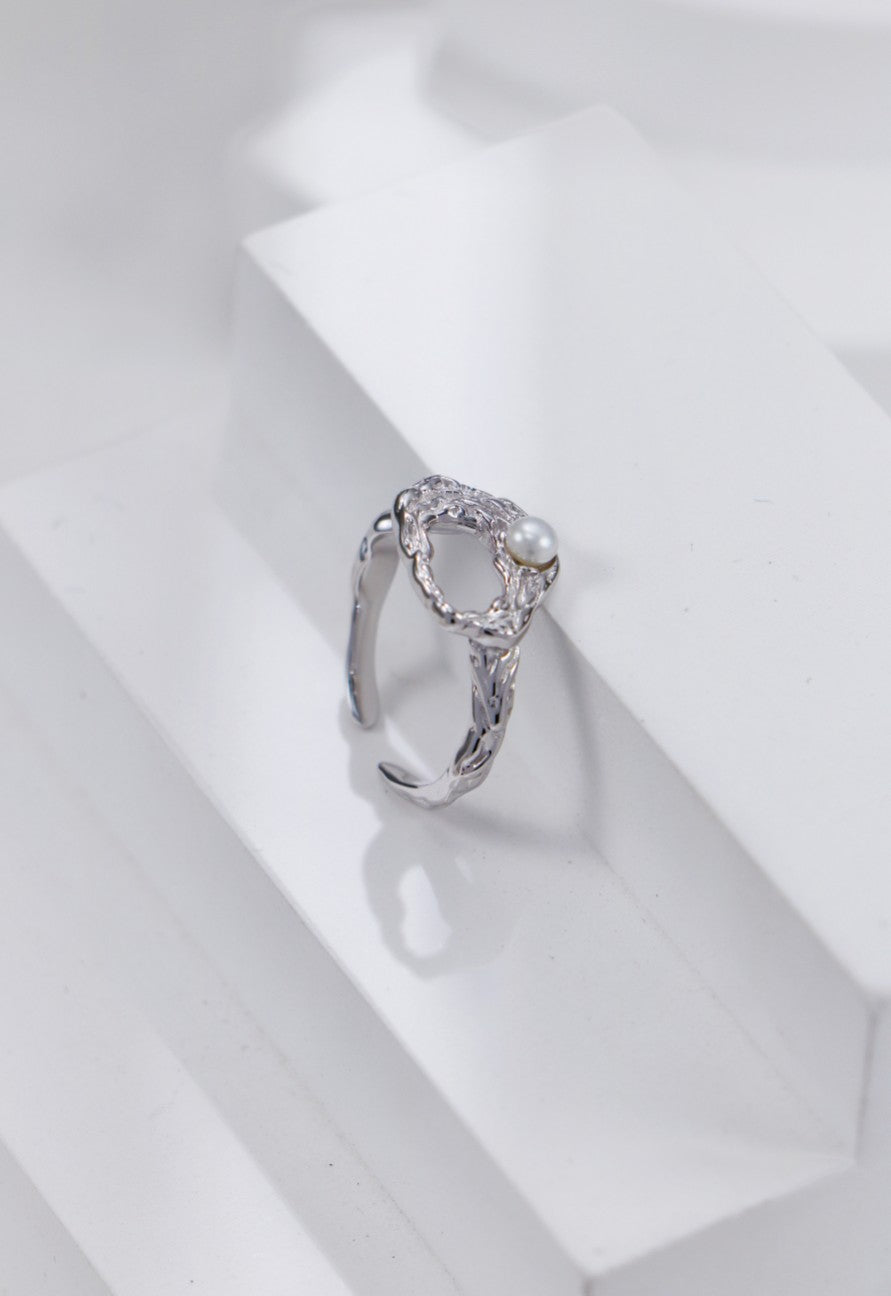 Liquid Metal Pearl Ring