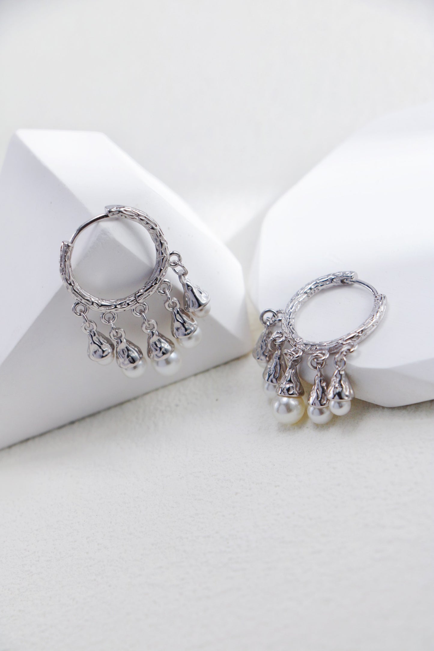 Minimalist Shell Beads Earrings