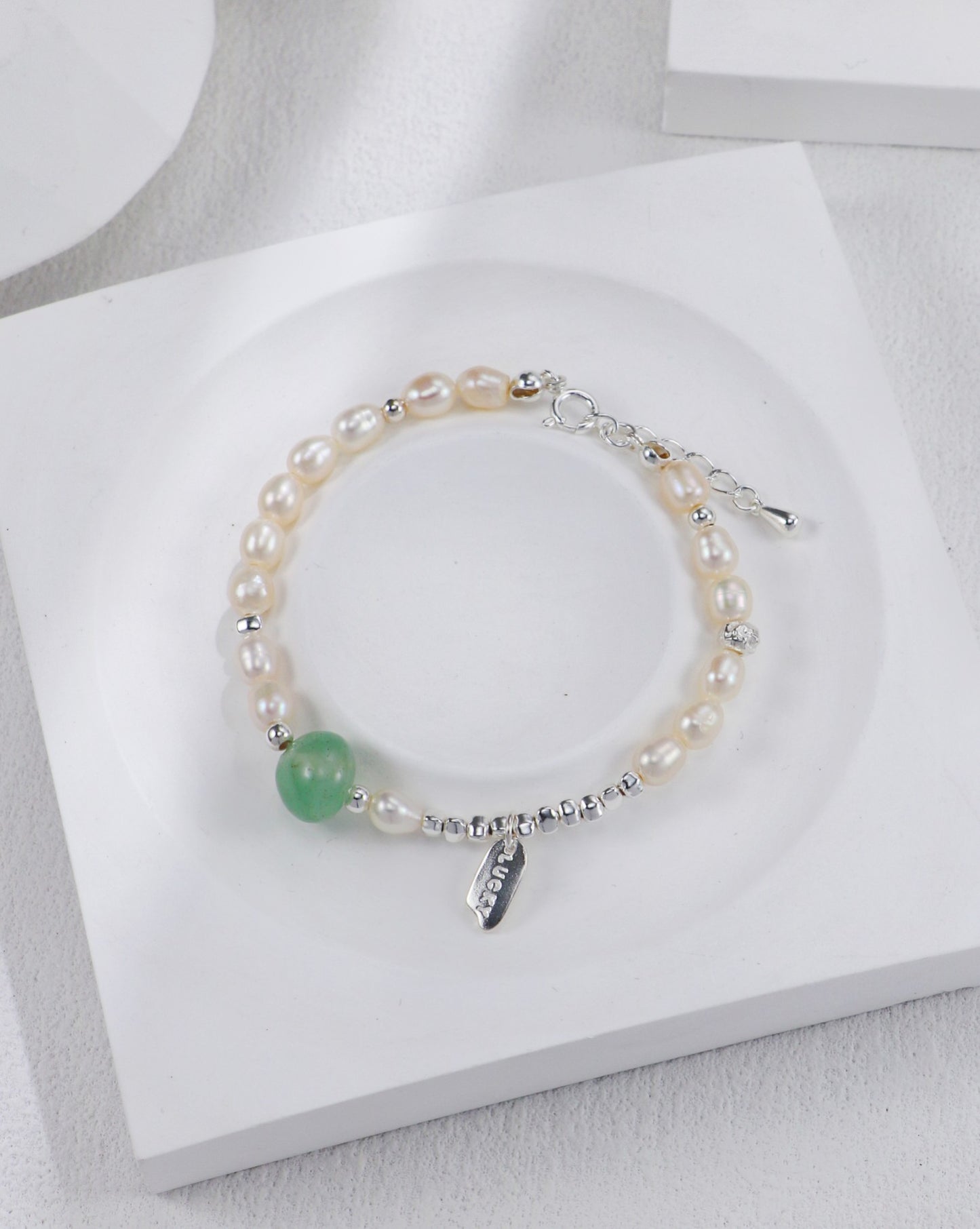 Dongling Jade Pearl Bracelet