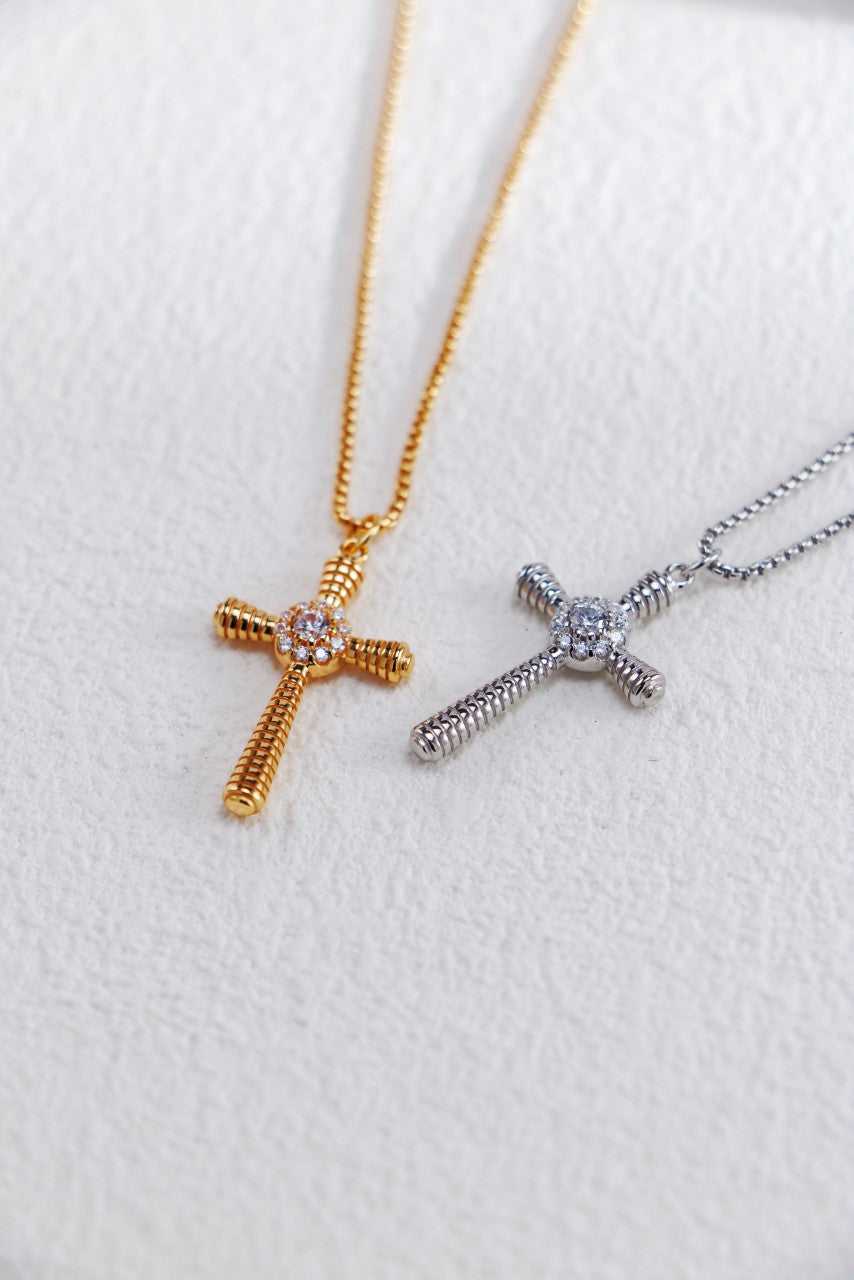 Fashion Cross Pendant Necklace with Zircon