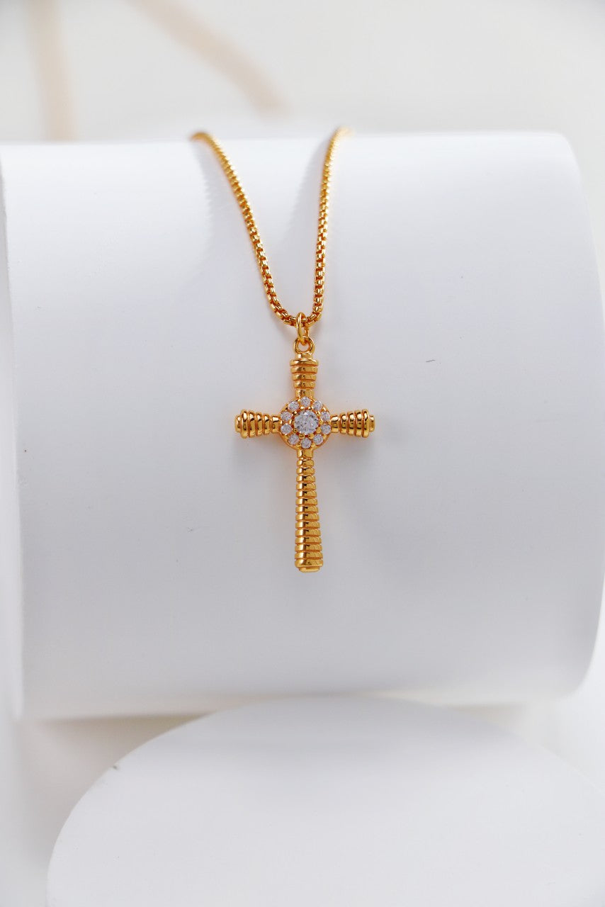 Fashion Cross Pendant Necklace with Zircon