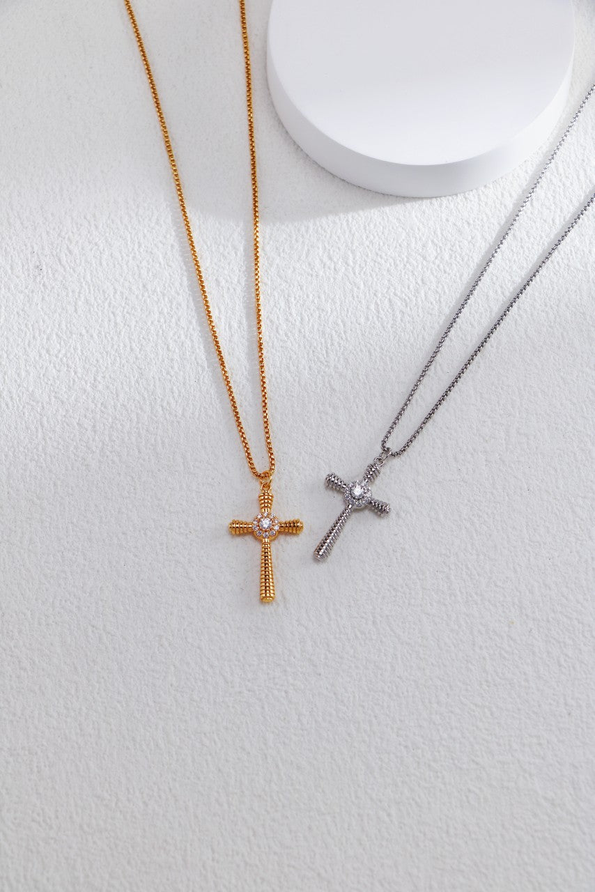 Fashion Cross Pendant Necklace with Zircon