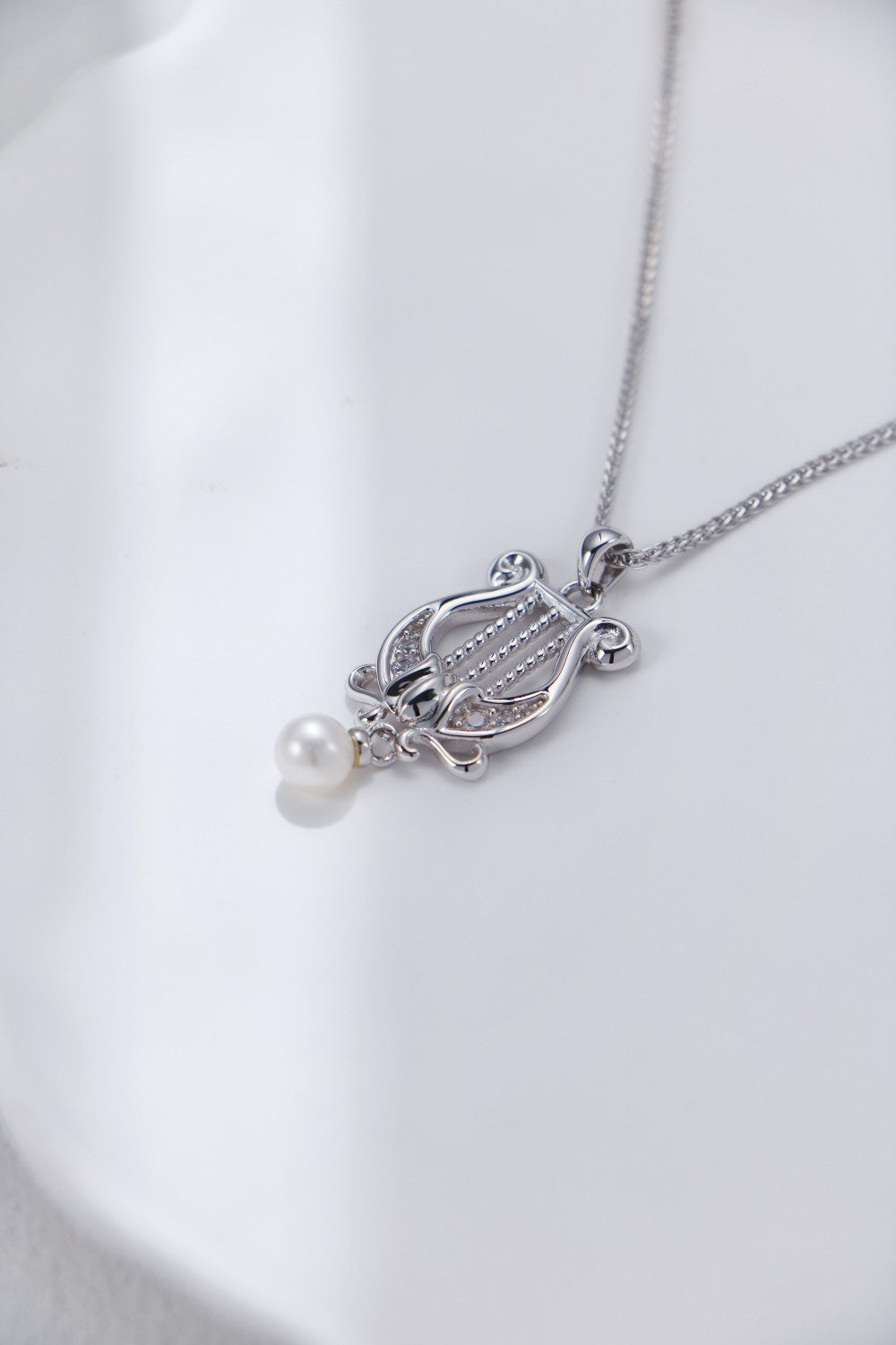 Harp Style Pearl Necklace / Earrings