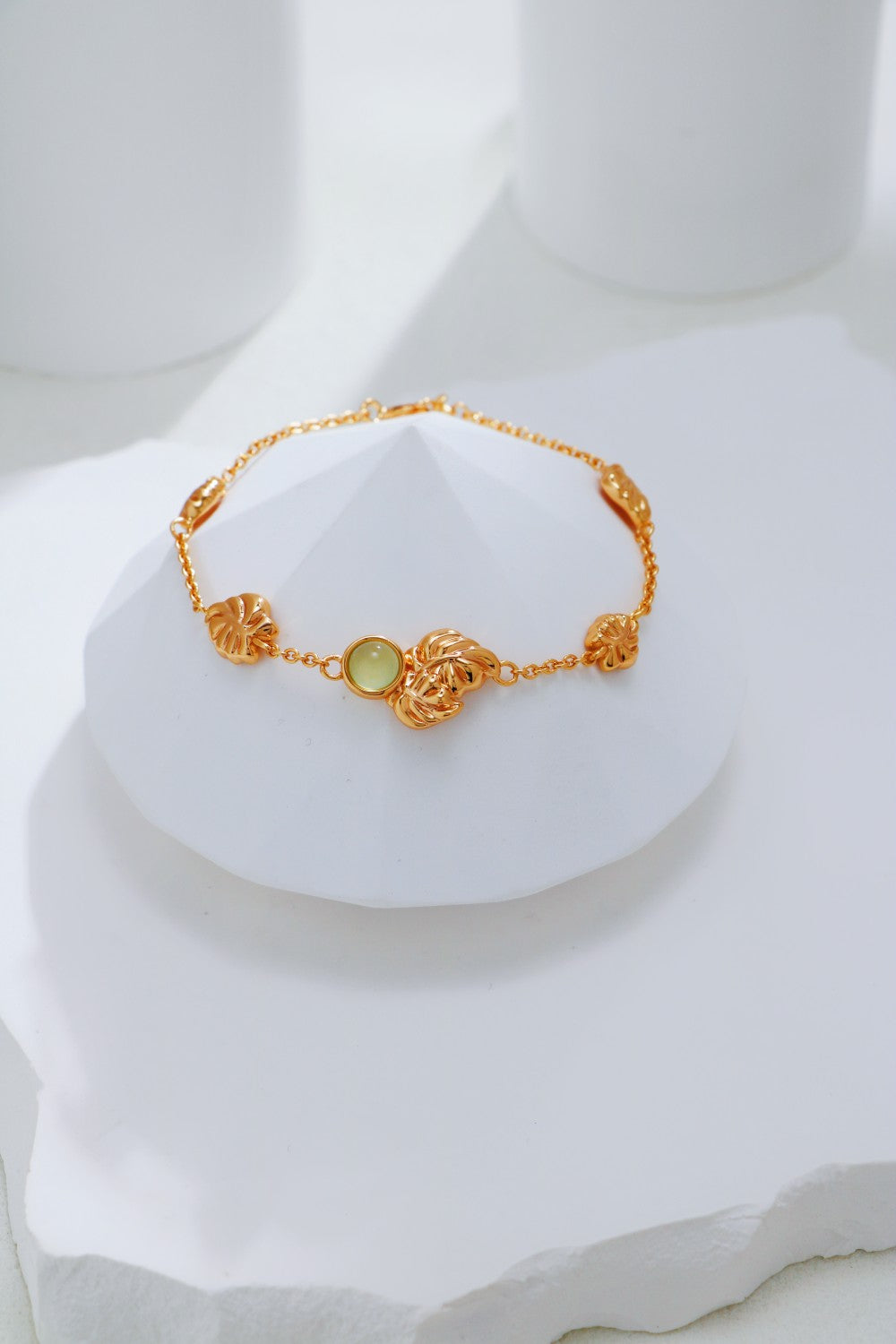 Leaf-Shaped Chalcedony Bracelet