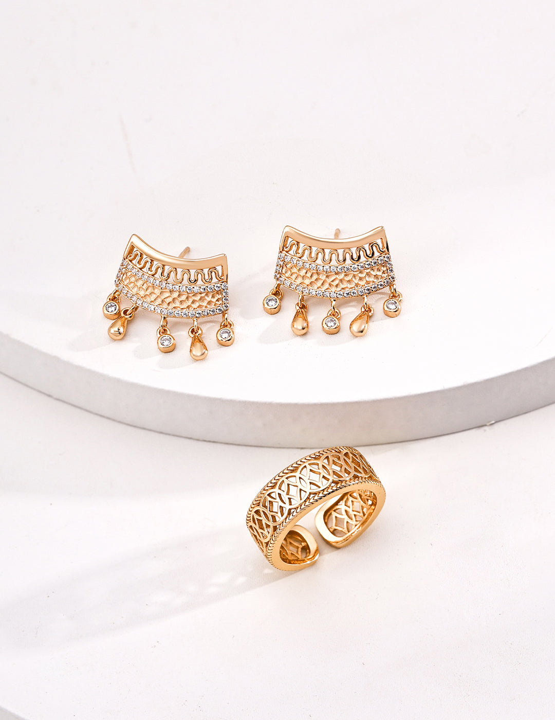 Vintage Zircon Earrings