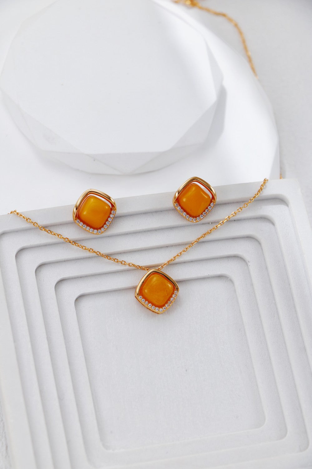 Vintage Gold Amber Necklace with Zircon
