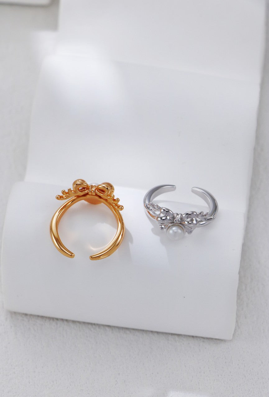 Christmas-themed Pearl Ring
