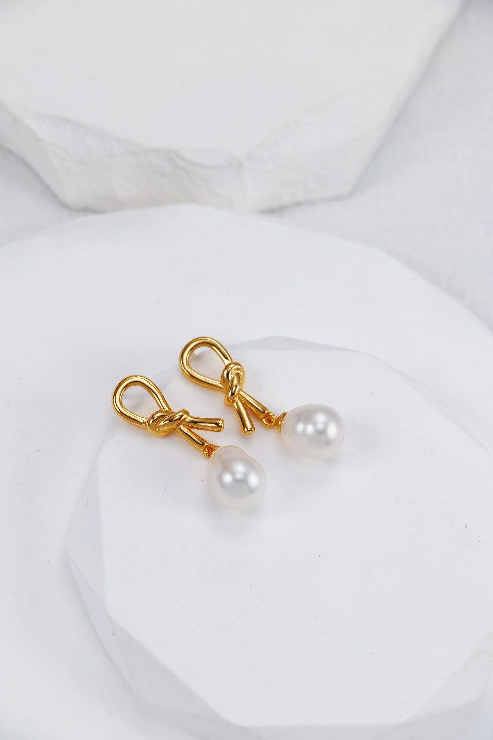 Ruyi Knot Pearl Earrings