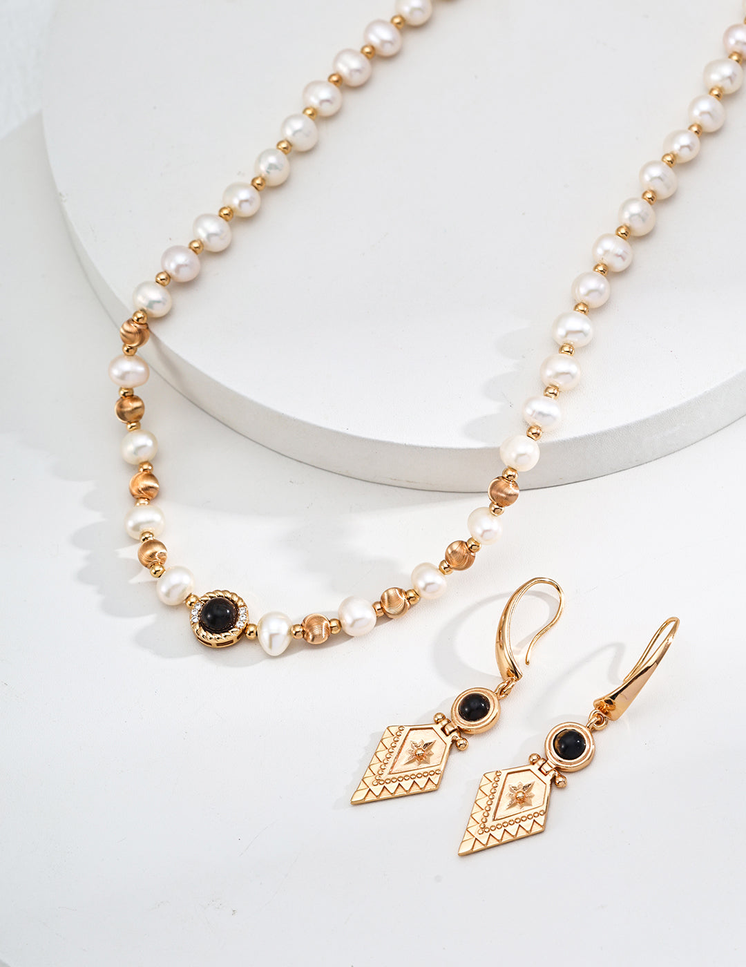 Natural Pearl With Tiger Eye Stone Necklace