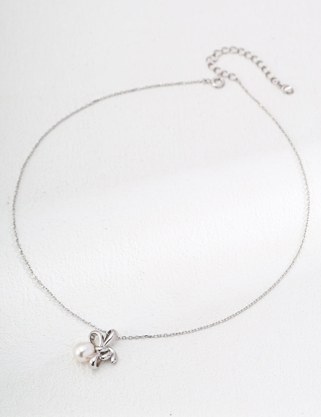 Natural Pearl Designer Pendant Necklace