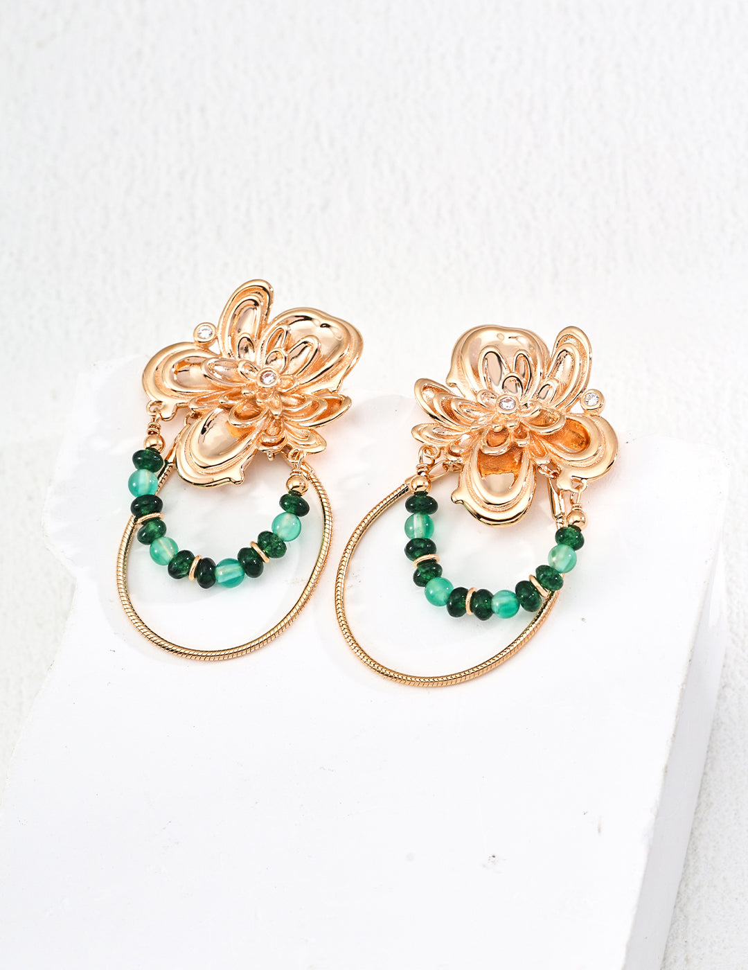 Retro Design Chalcedony Zircon Earrings