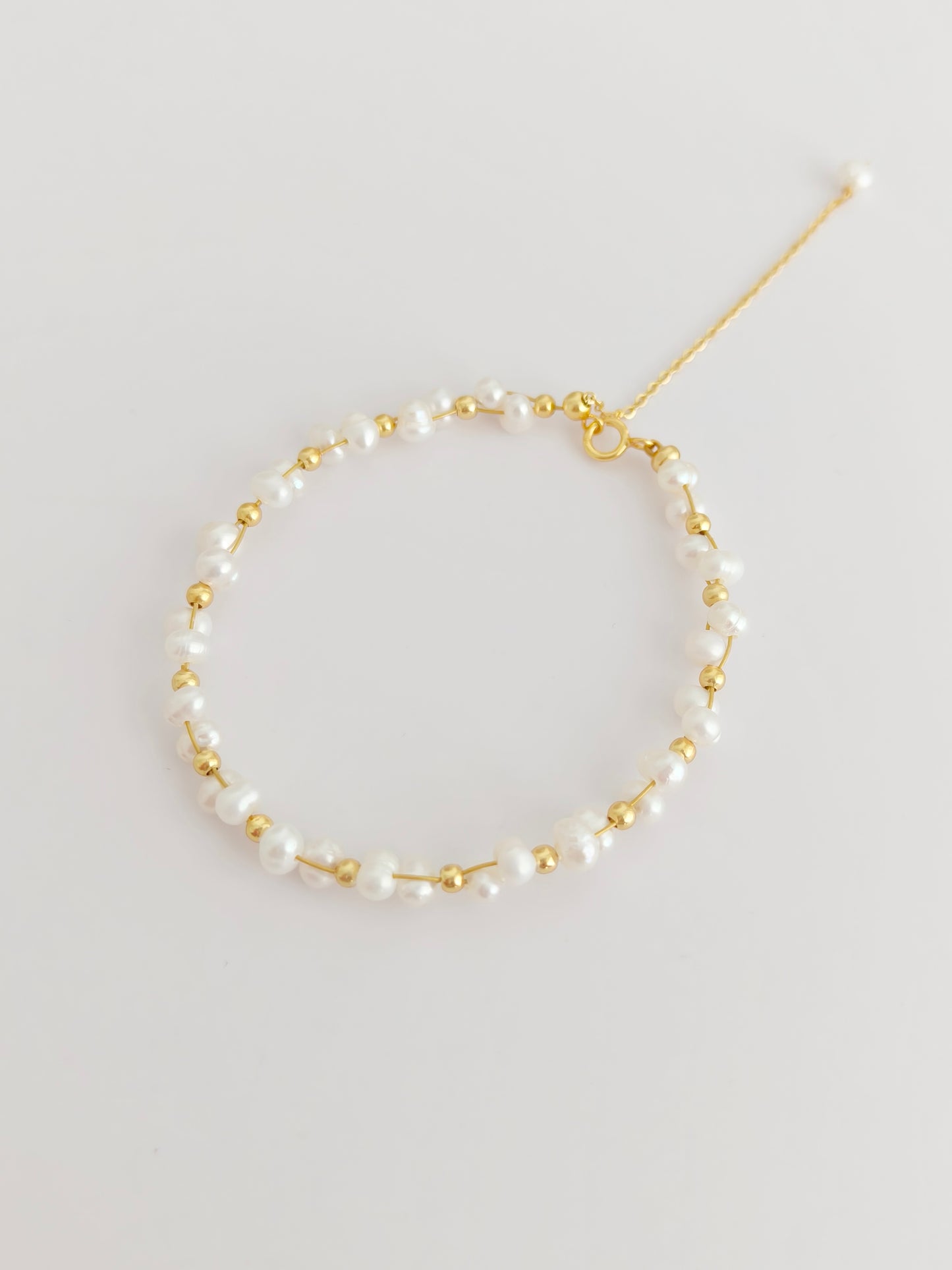 Baby's Breath Pearl Bracelet