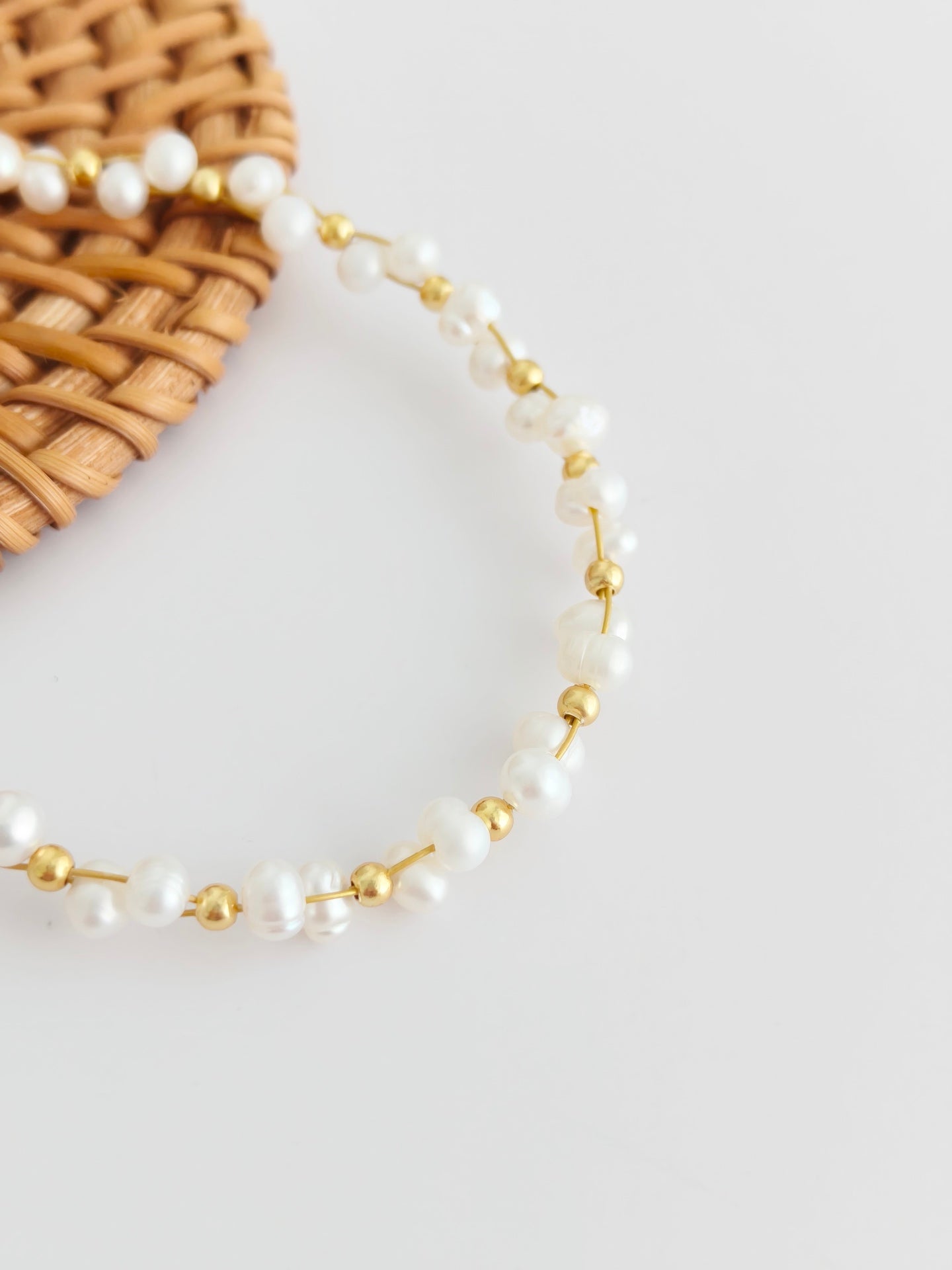 Baby's Breath Pearl Bracelet