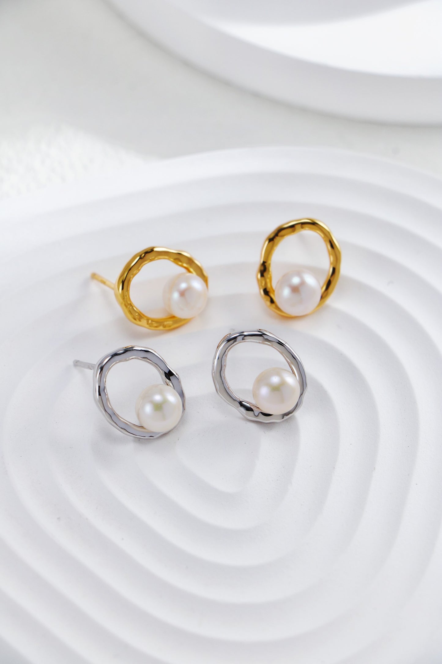 Minimalist Pearl Earrings
