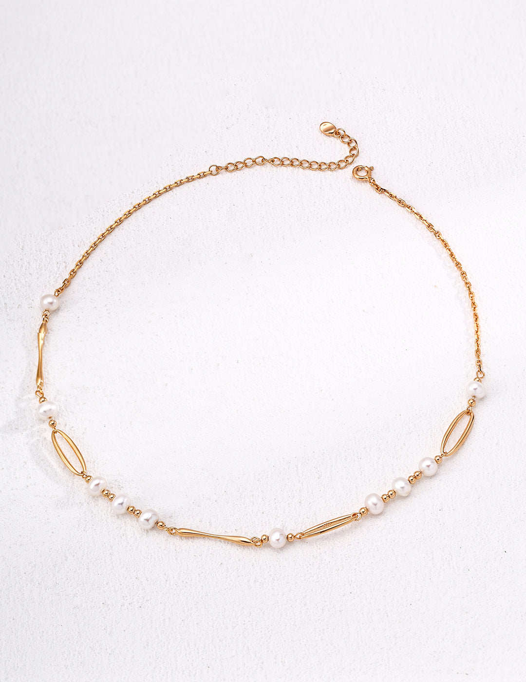 Natural Design Pearl Necklace