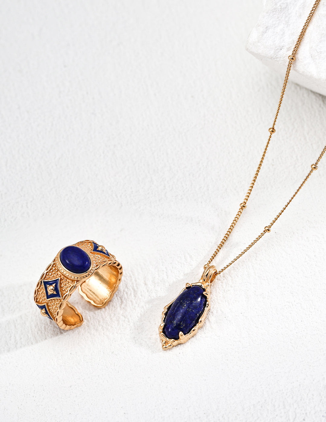 Vintage Natural Lapis Lazuli Necklace