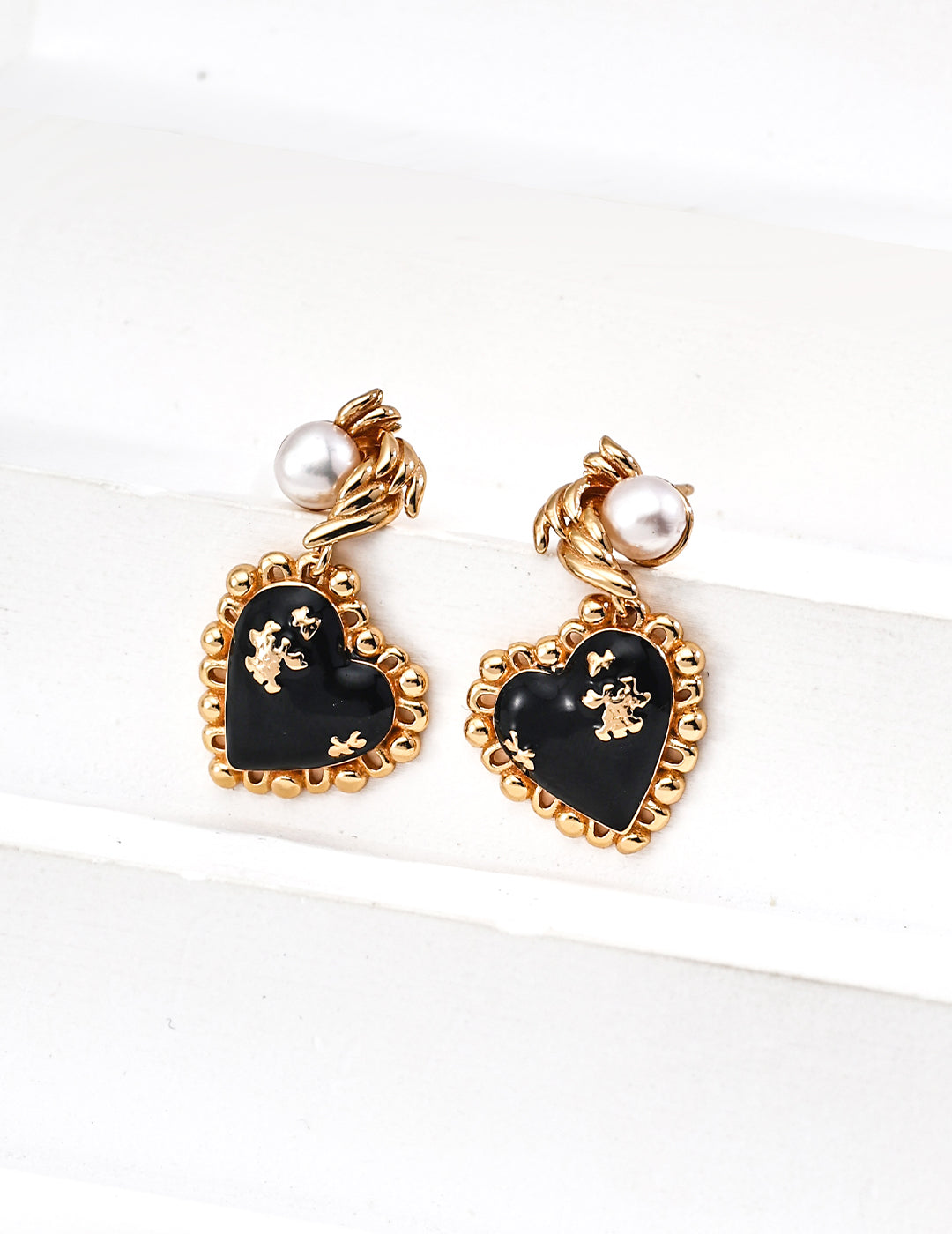Black Onyx and Natural Pearl Earrings