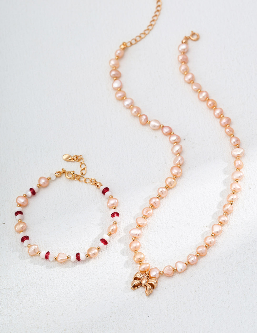 Champagne Gold Pearl Bow Necklace