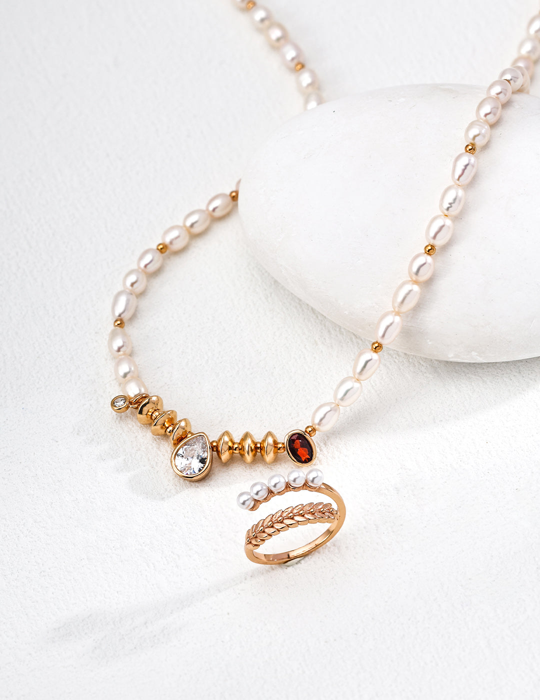Natural Pearl Zircon Necklace