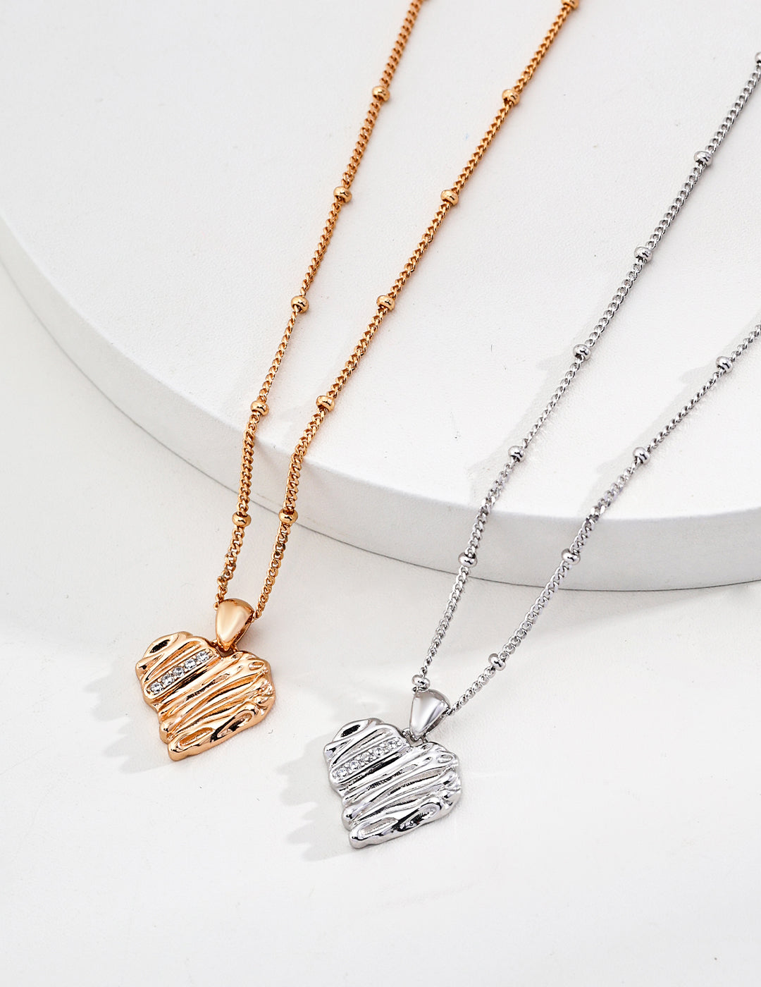 Simple Heart-Shaped Zircon Necklace