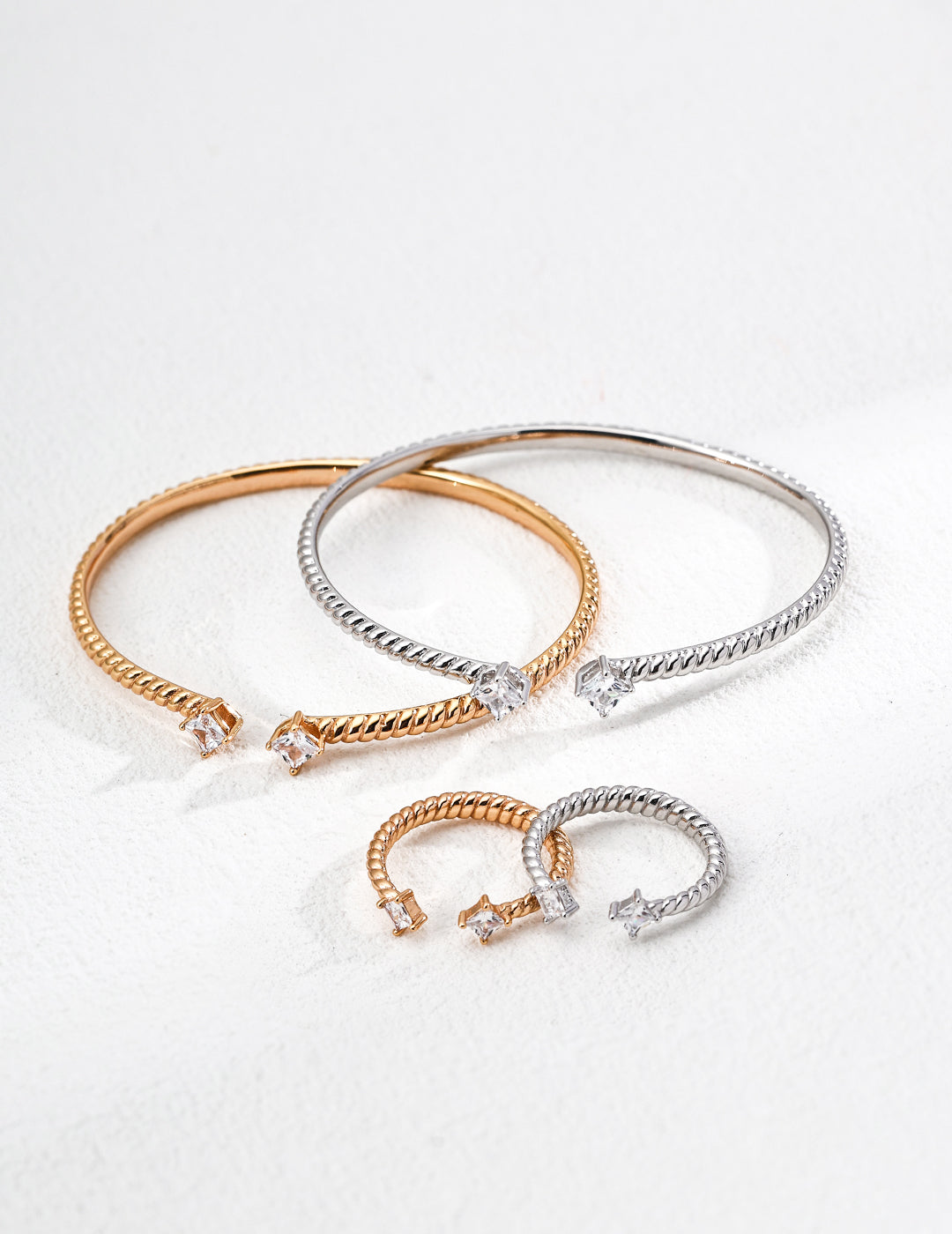 Adjustable Zirconia Bracelet