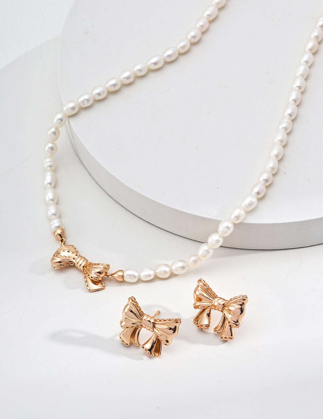 Vintage Bow Earrings