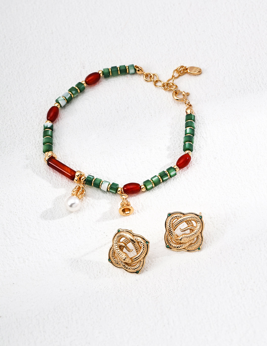 Pearl Agate Shell Charm Bracelet