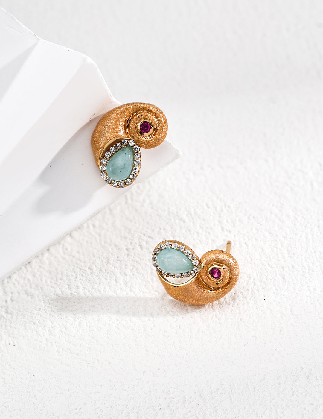 Nautilus Shell Zircon Stud Earrings