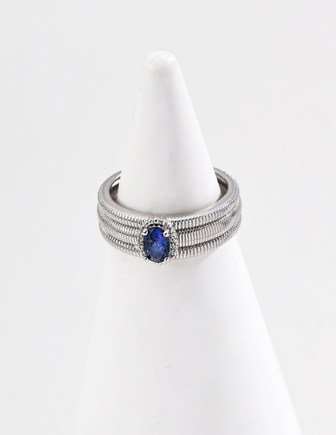 Textured Band Sapphire Zircon Ring