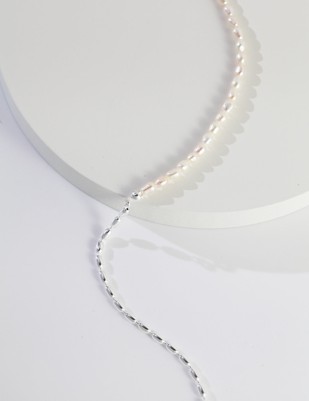 Minimalist Rice Bead Chain Asymmetric Necklace