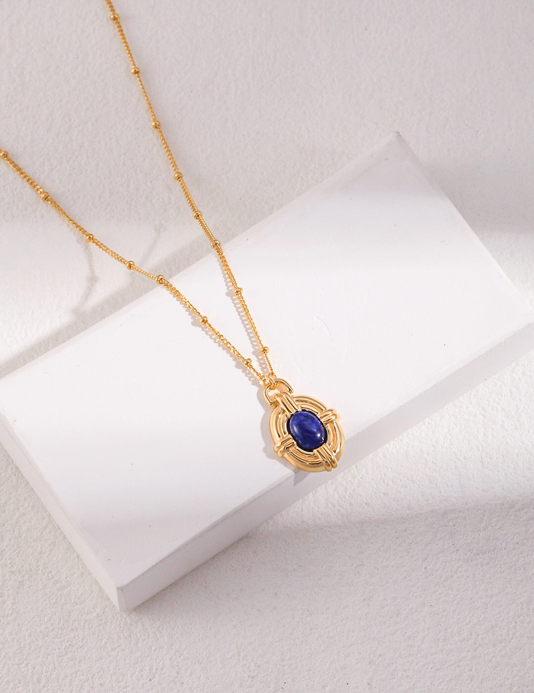 Vintage Style Lapis lazuli Necklace