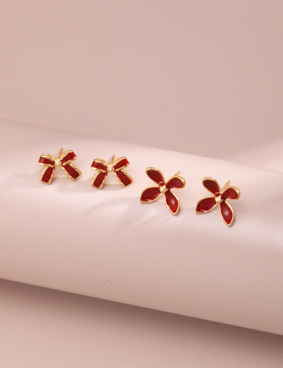 Minimalist Red Glaze Ribbon Stud