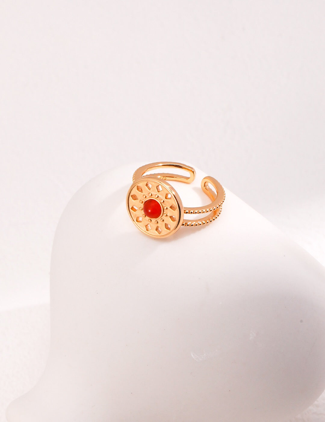 Classical Totem Red Agate Ring