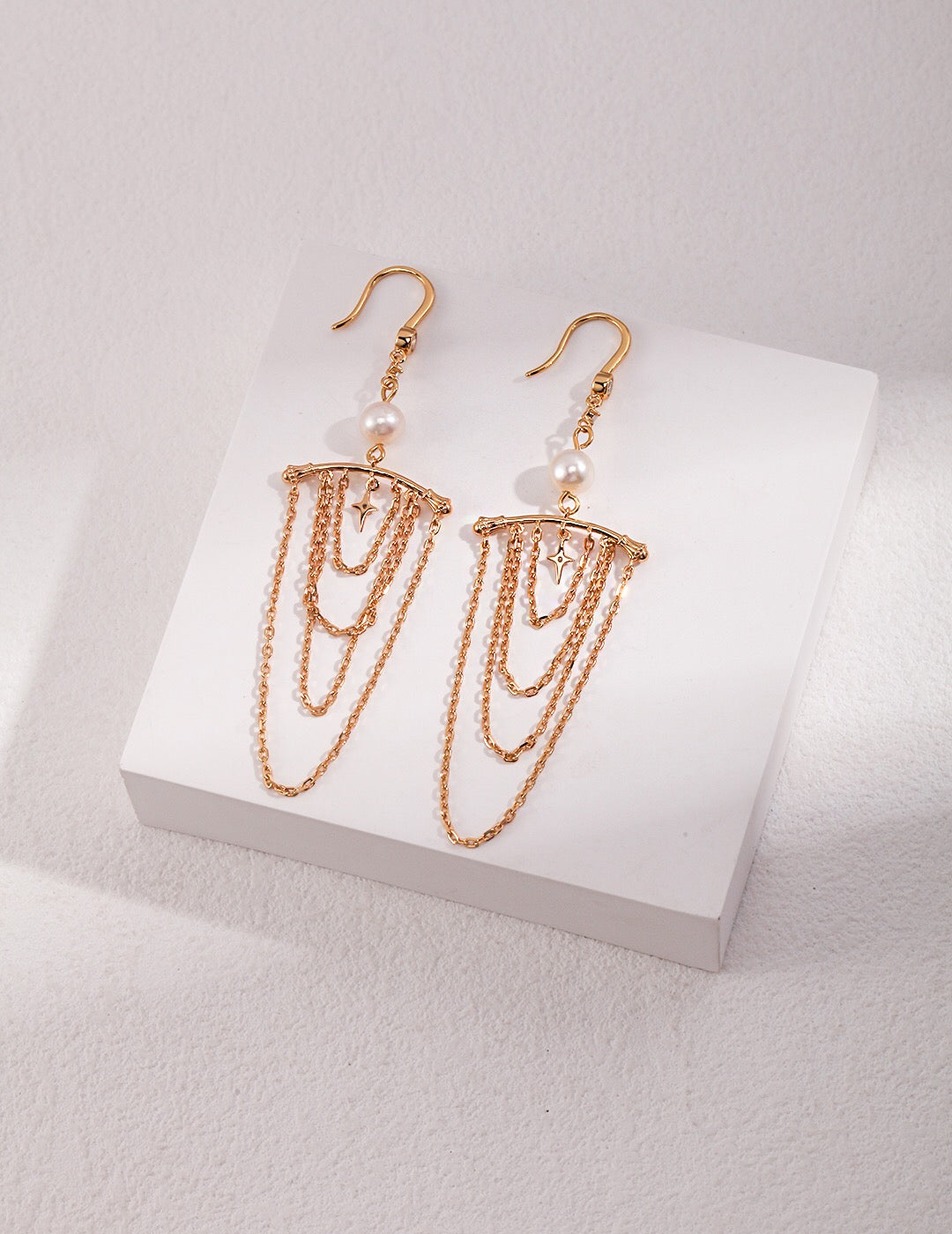 Chain Tassel Pearl Earrings