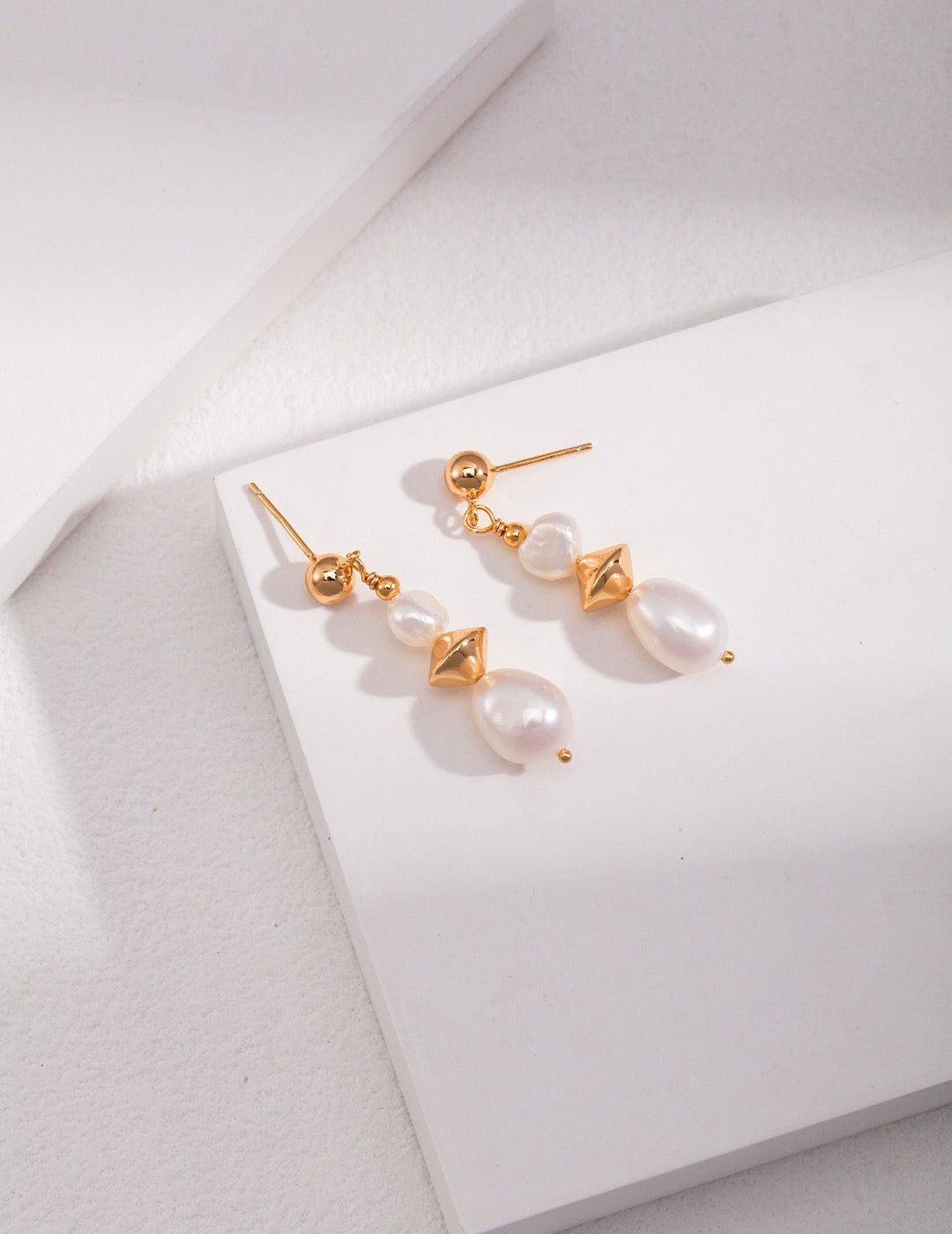 Natural Potatoe Baroque Pearl Earrings