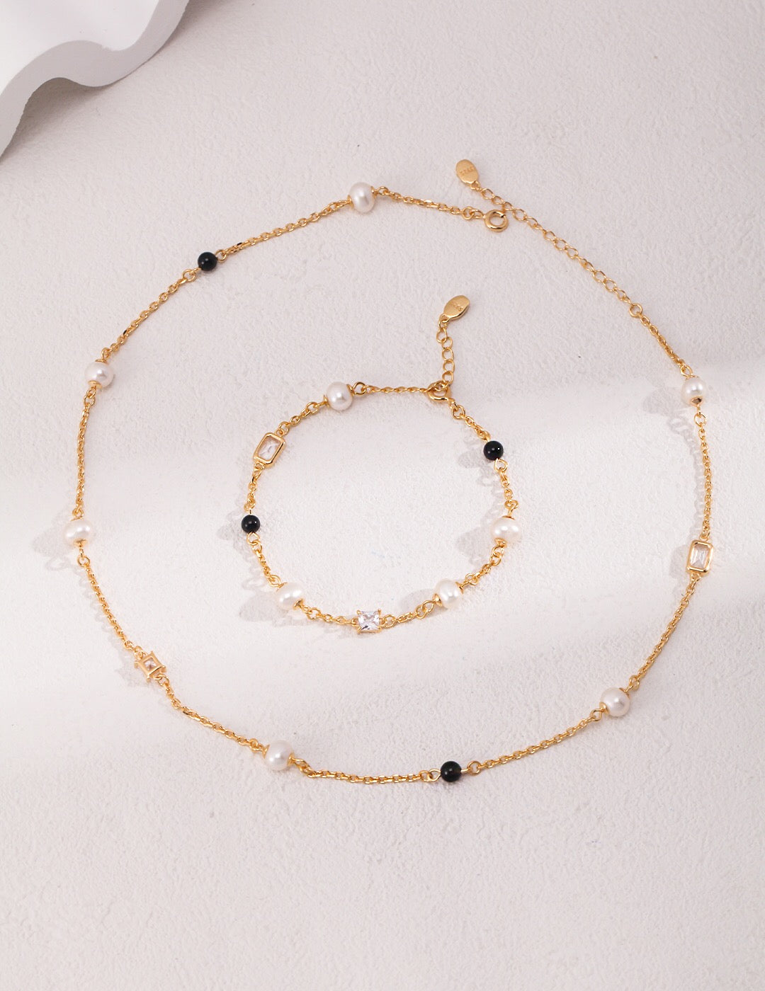 Pearl Black Onyx Cubic Zirconia Chain Necklace