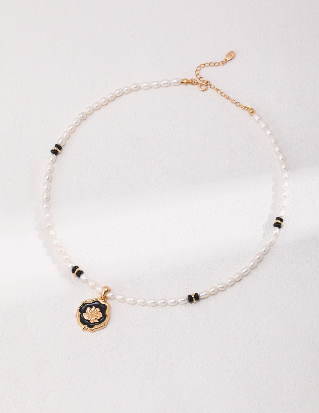 Pearl Onyx Stone Natural Pearl Necklace