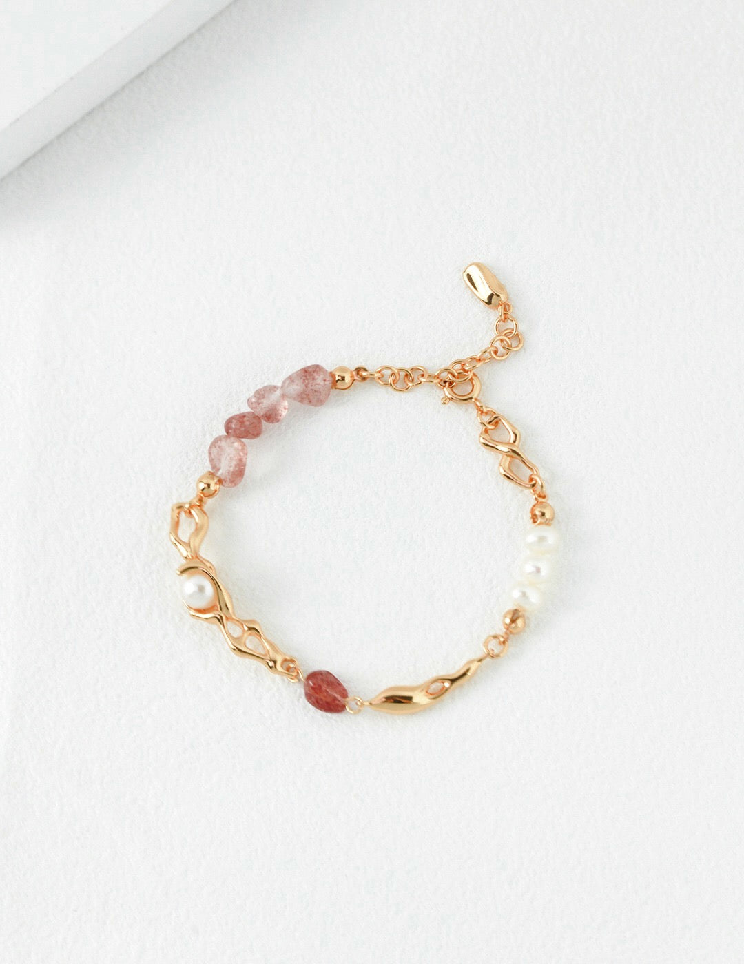 Strawberry Crystal Pearl Bracelet