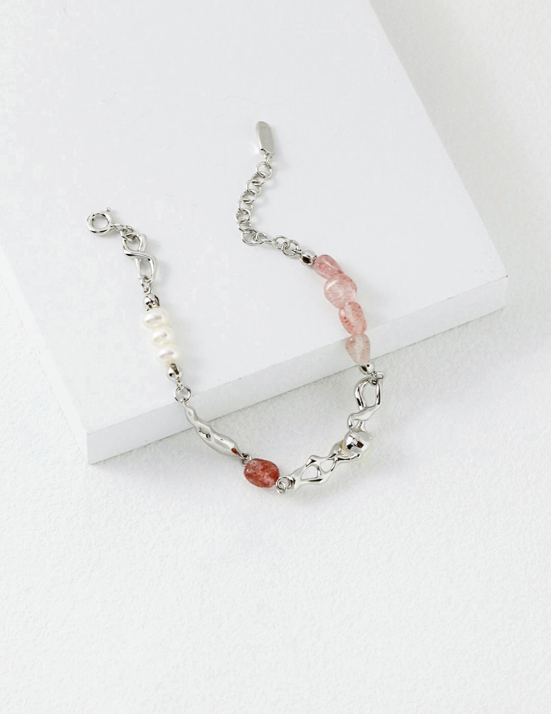 Strawberry Crystal Pearl Bracelet