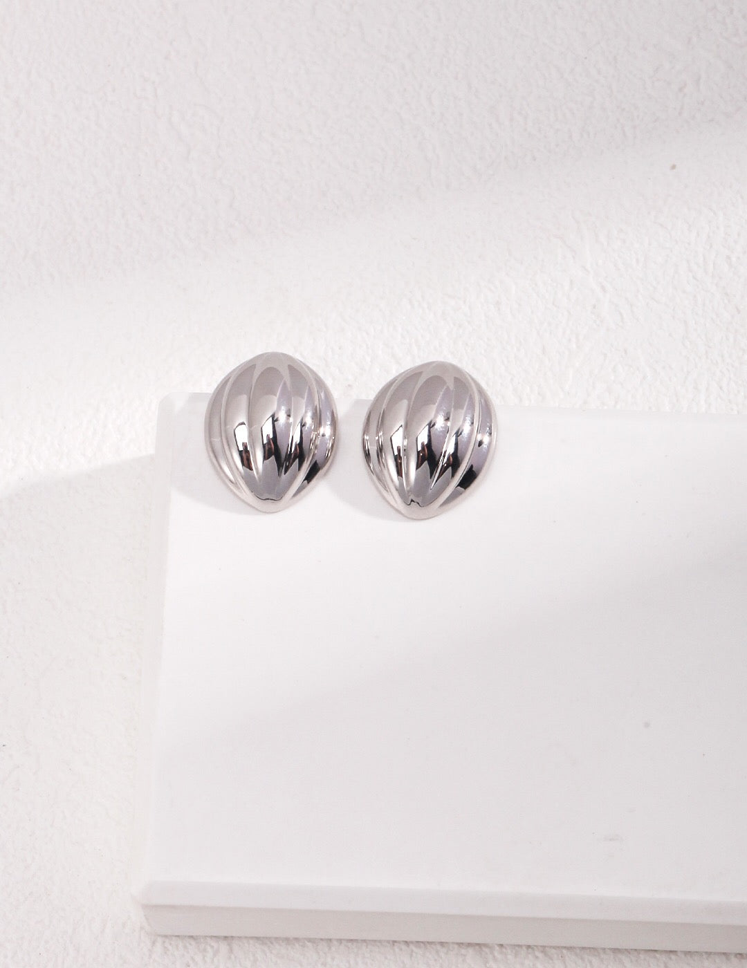 Minimalist Striped Oval Earrings