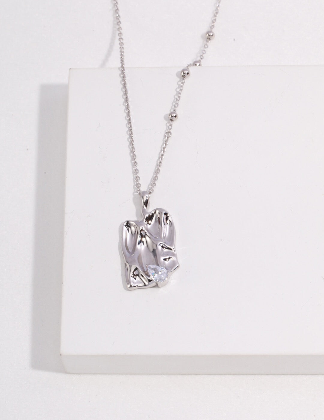 Irregular Metal Style Zircon Necklace