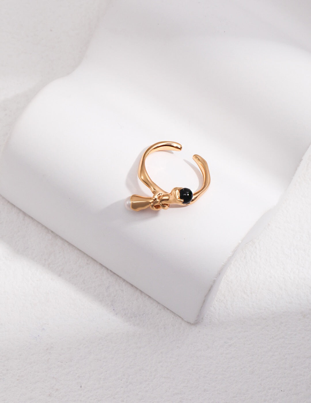 Branch-Shaped Black Onyx / Pearl Open Ring