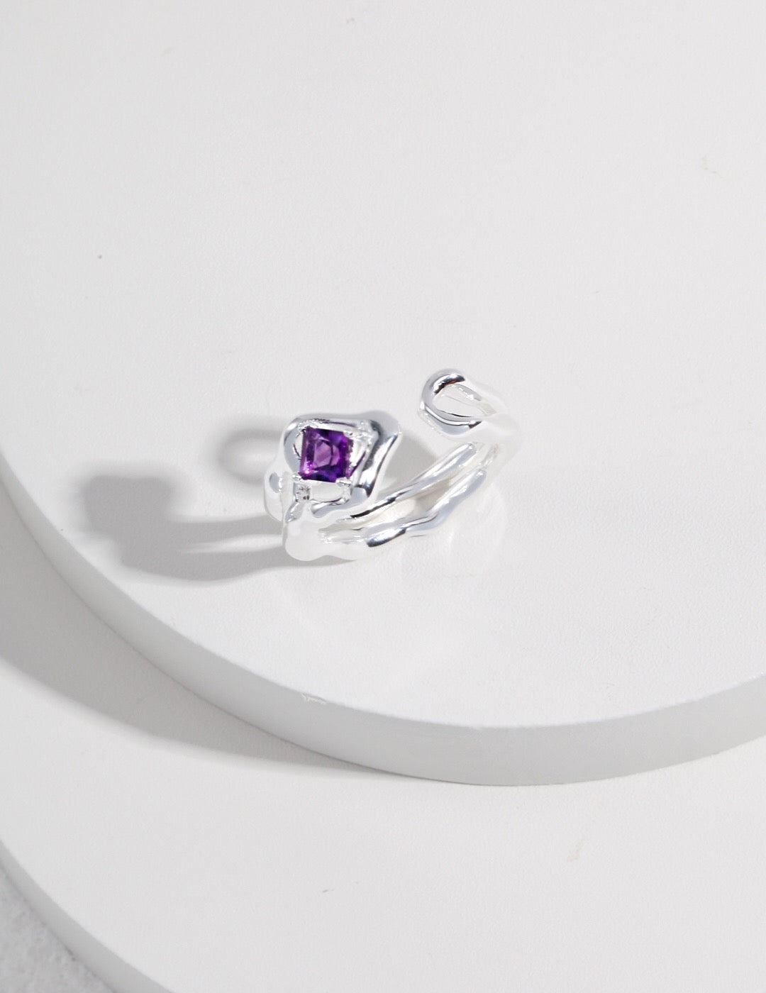 Lava Fluid Design Amethyst Ring