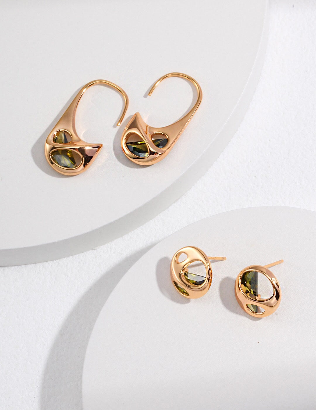 Minimalist Shape Zircon Ear Clip Earrings