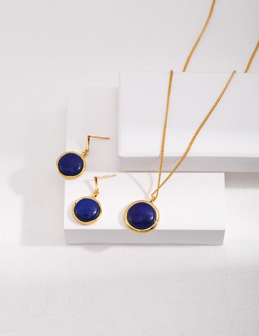 Natural Lapis Lazuli Stone Round Necklace