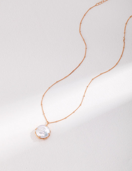 Dainty Big Round Pearl Pendant Necklace