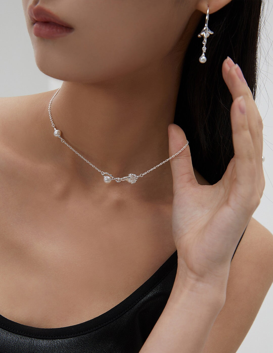 Dry Nest Branch Pearl Necklace